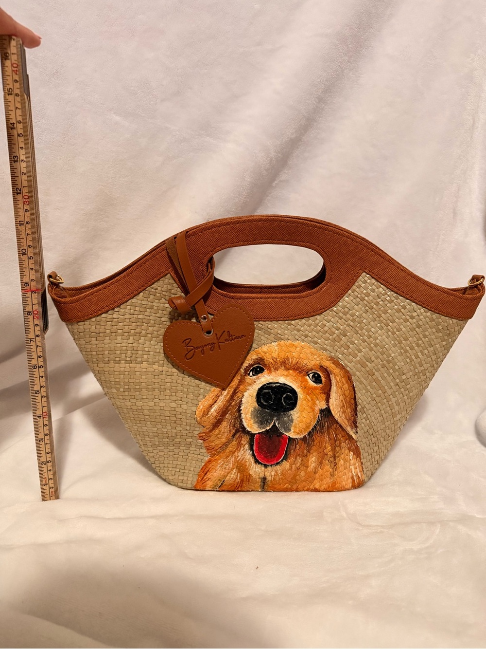 Golden Retriever Handpainted Bayong Bag | Filipino Artisan Purse by BK - Picture 3 of 9